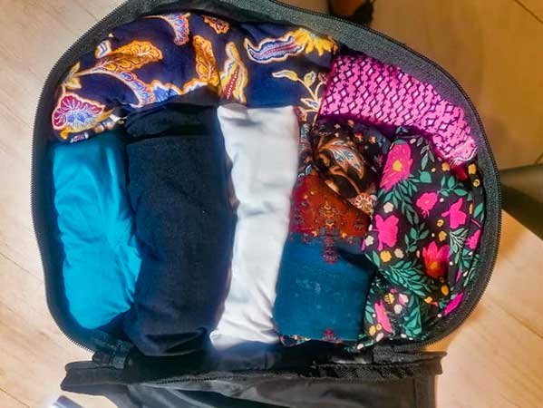 How I packed for full-time travel / My Round The World travel packing list