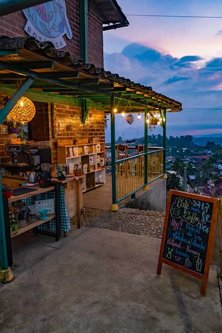 SURPRISINGLY AWESOME THINGS TO DO IN SALENTO, COLOMBIA / COMPLETE GUIDE