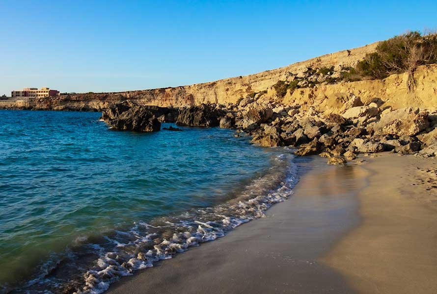 Why Malta is a great solo travel destination / Malta Solo Budget Travel Guide